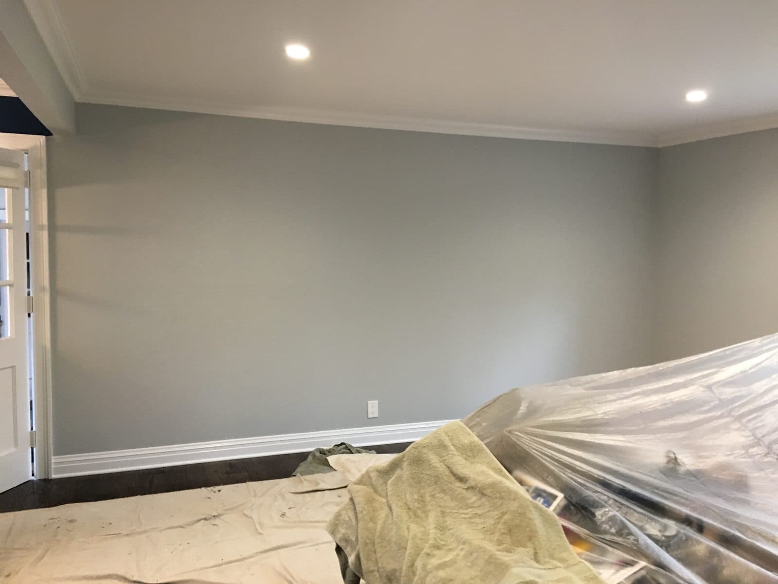 Empty room with drywall