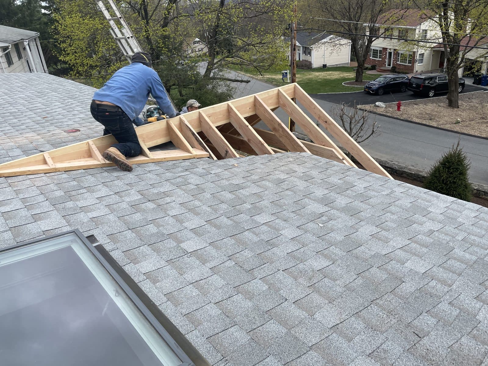 Worker framing roof structure